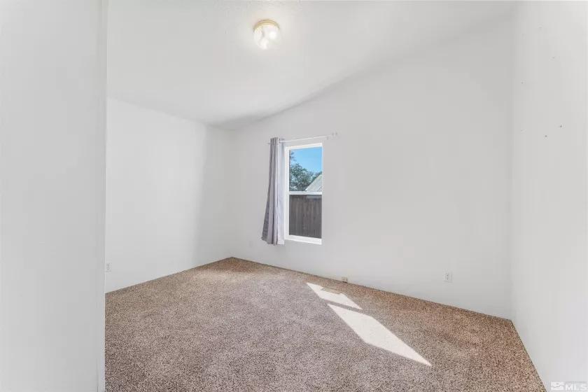 1414 Lahontan, Silver Springs, Nevada 89429, 3 Bedrooms Bedrooms, ,2 BathroomsBathrooms,Residential,Residential,Lahontan,240011863