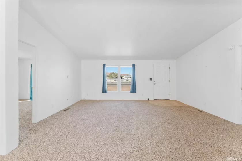 1414 Lahontan, Silver Springs, Nevada 89429, 3 Bedrooms Bedrooms, ,2 BathroomsBathrooms,Residential,Residential,Lahontan,240011863