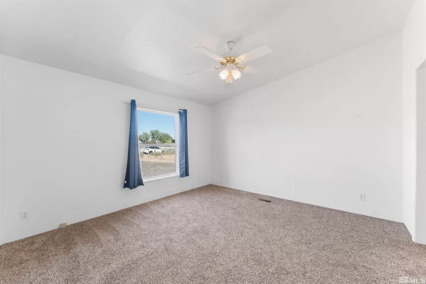 1414 Lahontan, Silver Springs, Nevada 89429, 3 Bedrooms Bedrooms, ,2 BathroomsBathrooms,Residential,Residential,Lahontan,240011863