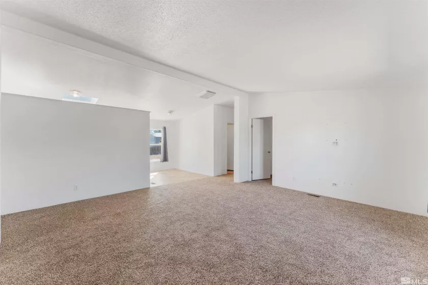 1414 Lahontan, Silver Springs, Nevada 89429, 3 Bedrooms Bedrooms, ,2 BathroomsBathrooms,Residential,Residential,Lahontan,240011863