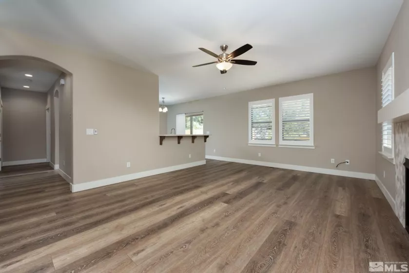 1112 Drysdale, Carson City, Nevada 89703, 4 Bedrooms Bedrooms, ,3 BathroomsBathrooms,Residential,Residential,Drysdale,250004573