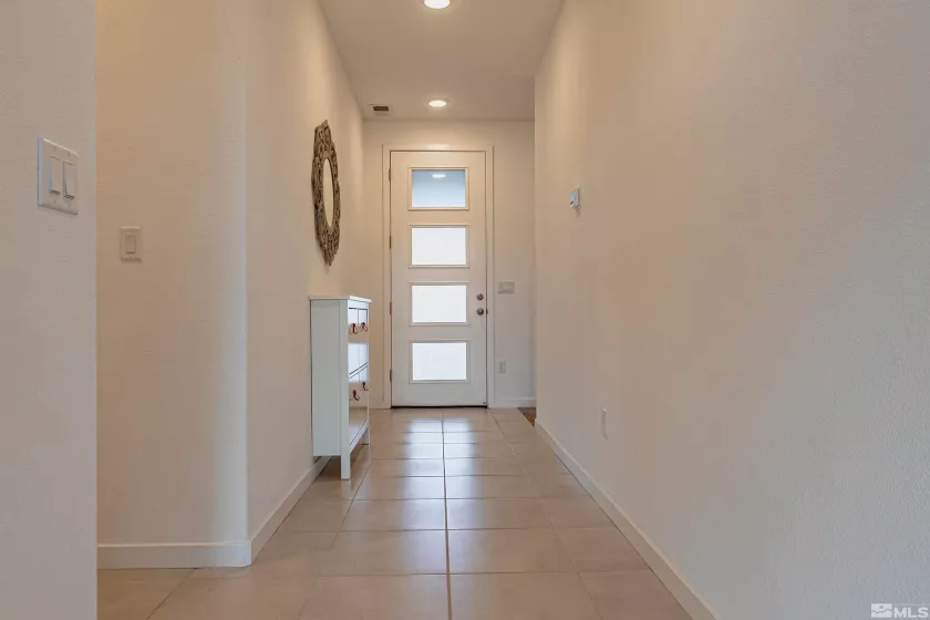 7216 Mustengo, Reno, Nevada 89506, 3 Bedrooms Bedrooms, ,2 BathroomsBathrooms,Residential,Residential,Mustengo,250004365