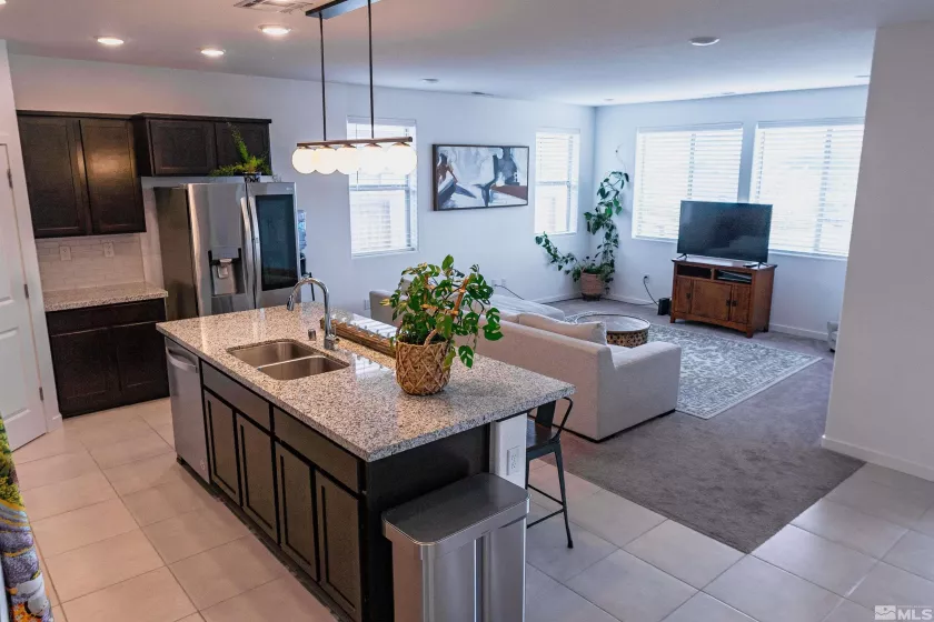 7216 Mustengo, Reno, Nevada 89506, 3 Bedrooms Bedrooms, ,2 BathroomsBathrooms,Residential,Residential,Mustengo,250004365