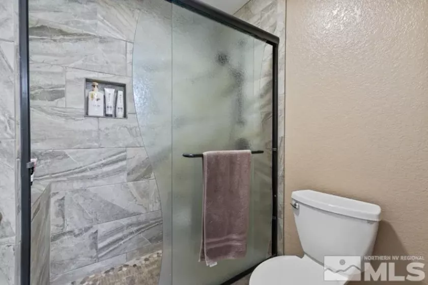 3169 Oakshire, Reno, Nevada 89509, 3 Bedrooms Bedrooms, ,3 BathroomsBathrooms,Residential,Residential,Oakshire,250003710
