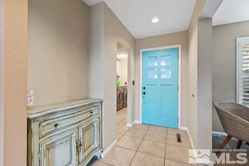 3169 Oakshire, Reno, Nevada 89509, 3 Bedrooms Bedrooms, ,3 BathroomsBathrooms,Residential,Residential,Oakshire,250003710