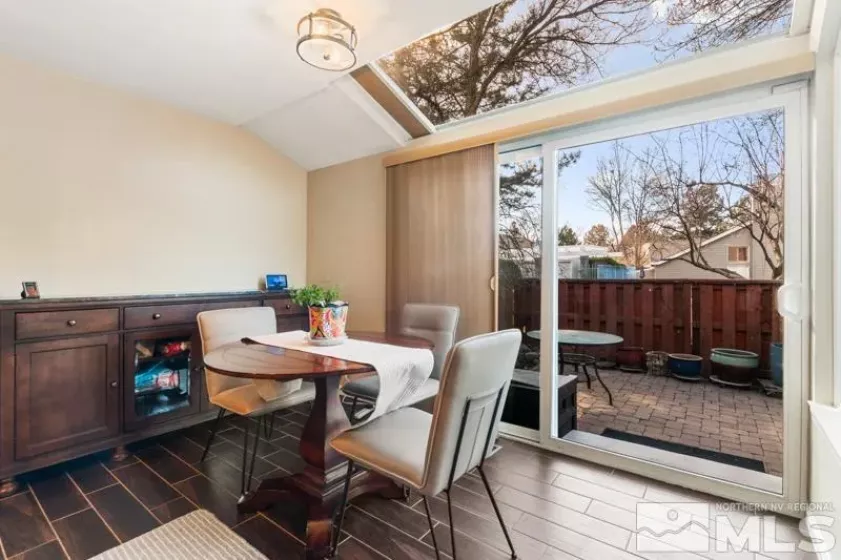 3169 Oakshire, Reno, Nevada 89509, 3 Bedrooms Bedrooms, ,3 BathroomsBathrooms,Residential,Residential,Oakshire,250003710