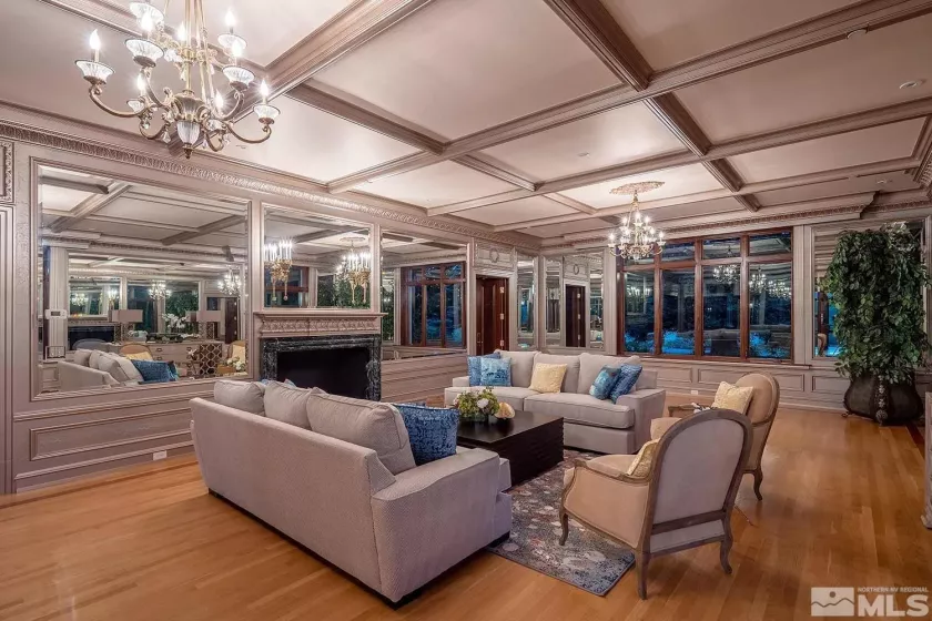 631 California, Reno, Nevada 89509, 8 Bedrooms Bedrooms, ,14 BathroomsBathrooms,Residential,Residential,California,240007167