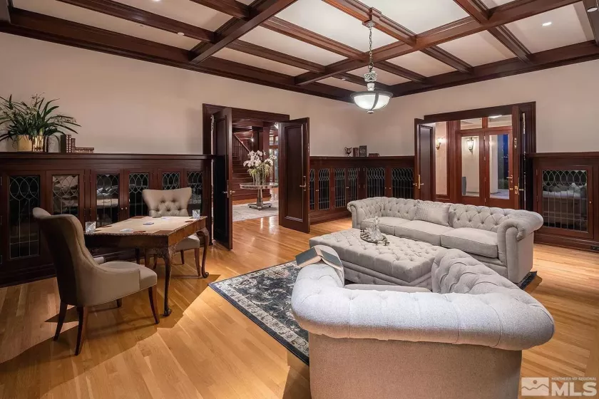 631 California, Reno, Nevada 89509, 8 Bedrooms Bedrooms, ,14 BathroomsBathrooms,Residential,Residential,California,240007167