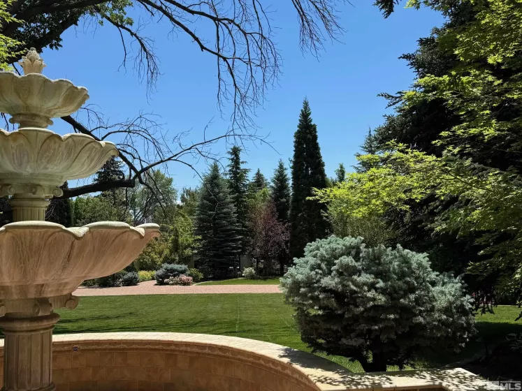 631 California, Reno, Nevada 89509, 8 Bedrooms Bedrooms, ,14 BathroomsBathrooms,Residential,Residential,California,240007167