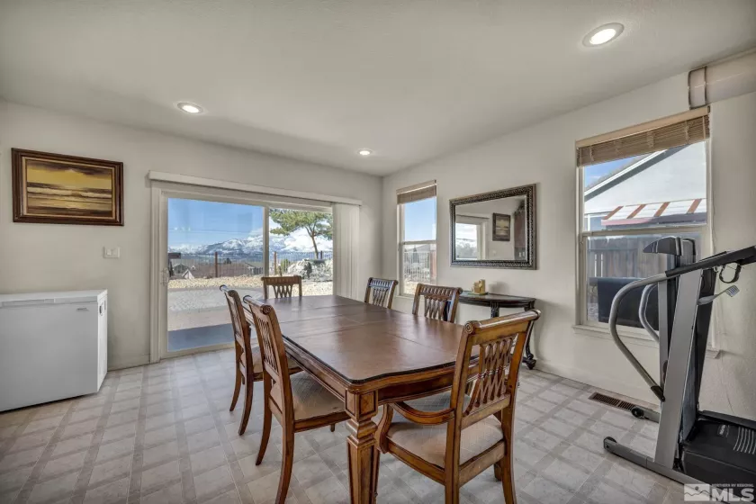 2861 Sunline, Reno, Nevada 89523, 4 Bedrooms Bedrooms, ,3 BathroomsBathrooms,Residential,Residential,Sunline,250003858