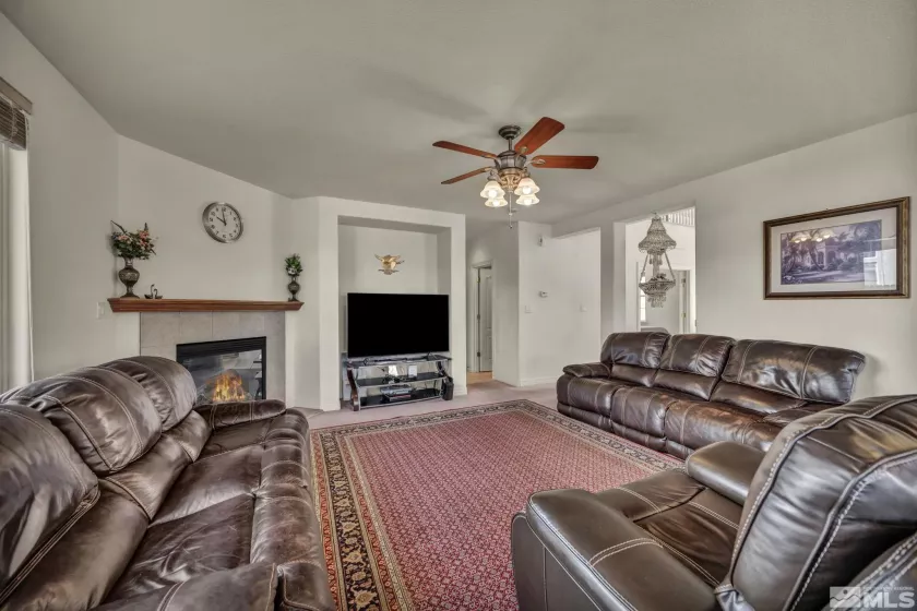2861 Sunline, Reno, Nevada 89523, 4 Bedrooms Bedrooms, ,3 BathroomsBathrooms,Residential,Residential,Sunline,250003858