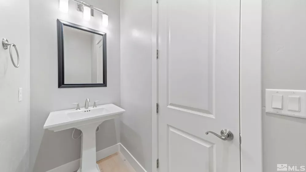 Primary shower