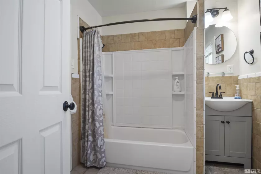 529 11th, Sparks, Nevada 89431, 2 Bedrooms Bedrooms, ,1 BathroomBathrooms,Residential,Residential,11th,250004225