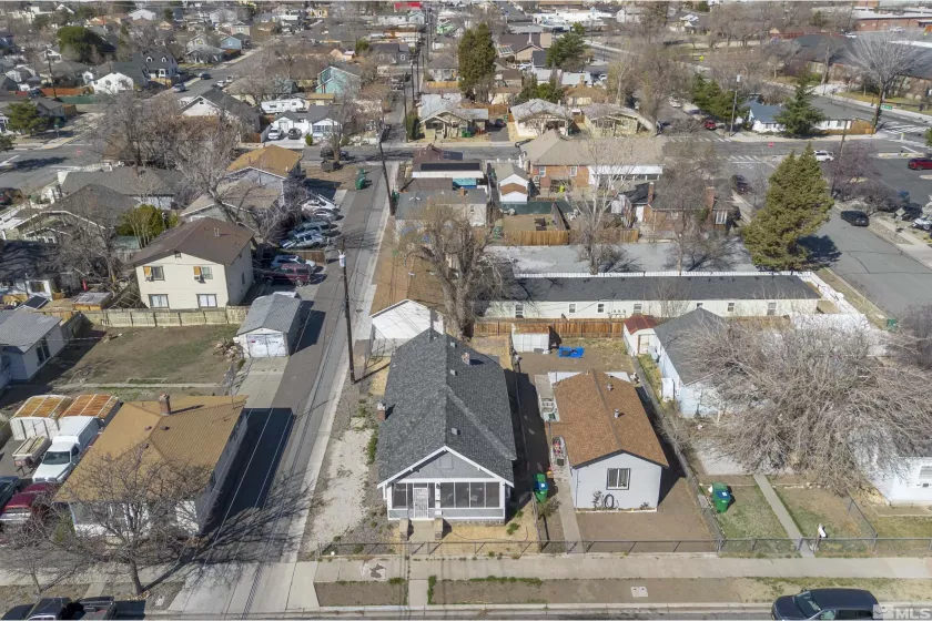 529 11th, Sparks, Nevada 89431, 2 Bedrooms Bedrooms, ,1 BathroomBathrooms,Residential,Residential,11th,250004225