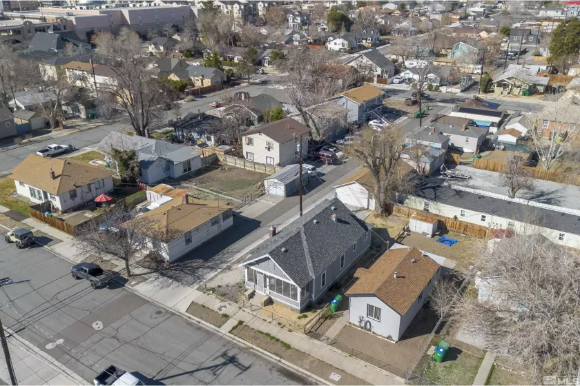 529 11th, Sparks, Nevada 89431, 2 Bedrooms Bedrooms, ,1 BathroomBathrooms,Residential,Residential,11th,250004225