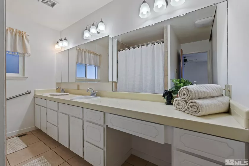 50 Lonesome Polecat, Washoe Valley, Nevada 89704, 3 Bedrooms Bedrooms, ,3 BathroomsBathrooms,Residential,Residential,Lonesome Polecat,240012662