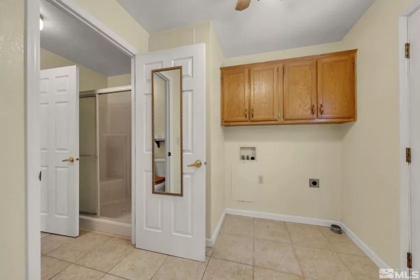 348 Ave De, Sparks, Nevada 89434, 3 Bedrooms Bedrooms, ,2 BathroomsBathrooms,Residential,Residential,Ave De,240011543