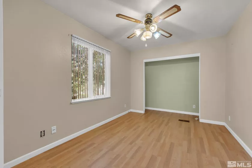 348 Ave De, Sparks, Nevada 89434, 3 Bedrooms Bedrooms, ,2 BathroomsBathrooms,Residential,Residential,Ave De,240011543