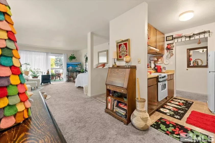 2955 Lakeside, Reno, Nevada 89509, 1 Bedroom Bedrooms, ,1 BathroomBathrooms,Residential,Residential,Lakeside,240014257
