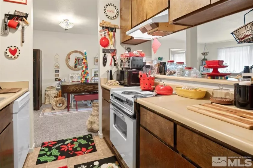2955 Lakeside, Reno, Nevada 89509, 1 Bedroom Bedrooms, ,1 BathroomBathrooms,Residential,Residential,Lakeside,240014257