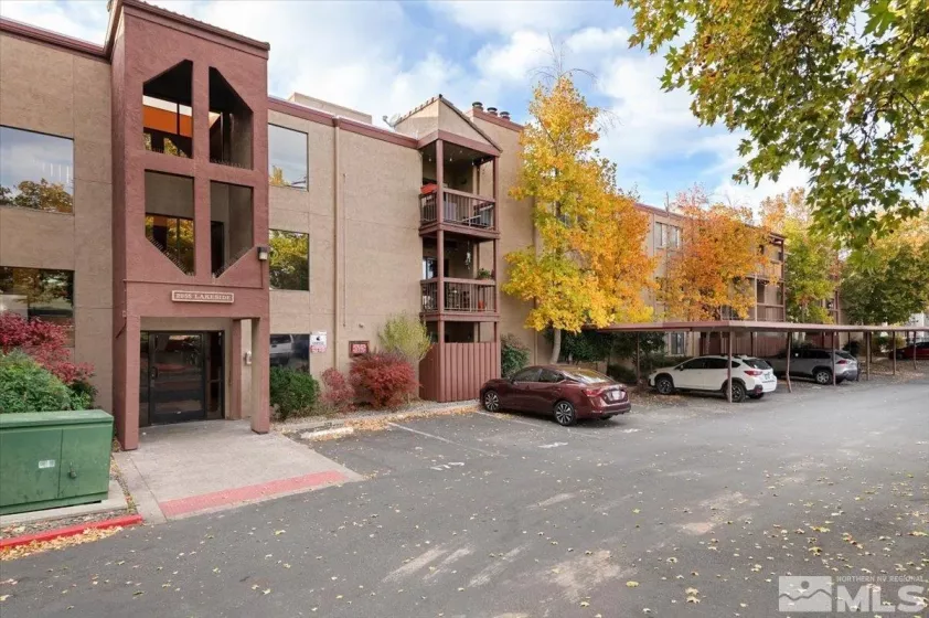 2955 Lakeside, Reno, Nevada 89509, 1 Bedroom Bedrooms, ,1 BathroomBathrooms,Residential,Residential,Lakeside,240014257