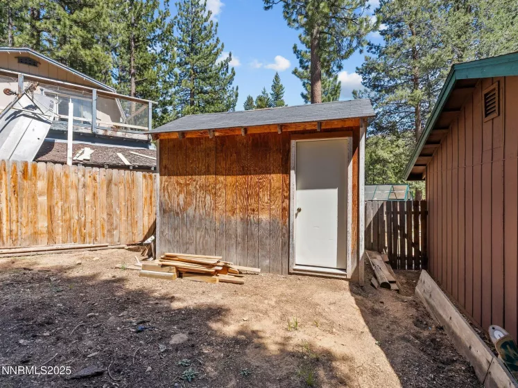 1713 Tionontati, South Lake Tahoe, California 96150, 3 Bedrooms Bedrooms, ,2 BathroomsBathrooms,Residential,Residential,Tionontati,250003088