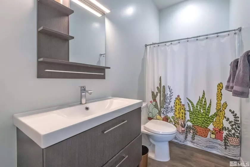 3020 Kauffmann, Washoe Valley, Nevada 89704, 3 Bedrooms Bedrooms, ,3 BathroomsBathrooms,Residential,Residential,Kauffmann,240015265