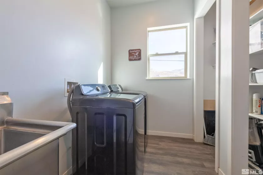 3020 Kauffmann, Washoe Valley, Nevada 89704, 3 Bedrooms Bedrooms, ,3 BathroomsBathrooms,Residential,Residential,Kauffmann,240015265