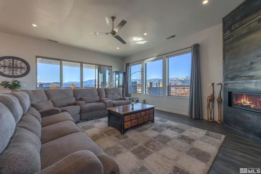3020 Kauffmann, Washoe Valley, Nevada 89704, 3 Bedrooms Bedrooms, ,3 BathroomsBathrooms,Residential,Residential,Kauffmann,240015265