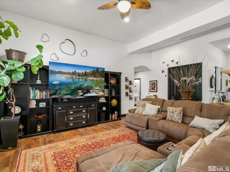 3461 Tavira, Sparks, Nevada 89436, 4 Bedrooms Bedrooms, ,3 BathroomsBathrooms,Residential,Residential,Tavira,240012471