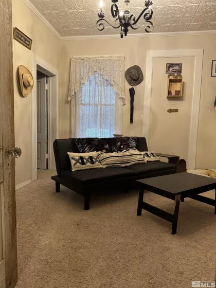 85 Main, Paradise Valley, Nevada 89426, 5 Bedrooms Bedrooms, ,2 BathroomsBathrooms,Residential,Residential,Main,240002021