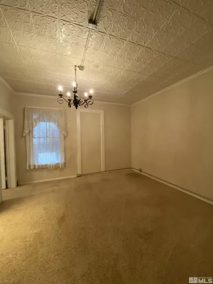 85 Main, Paradise Valley, Nevada 89426, 5 Bedrooms Bedrooms, ,2 BathroomsBathrooms,Residential,Residential,Main,240002021