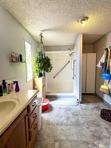 4055 US HWY 95, Winnemucca, Nevada 89445, 4 Bedrooms Bedrooms, ,2 BathroomsBathrooms,Residential,Residential,US HWY 95,250003784