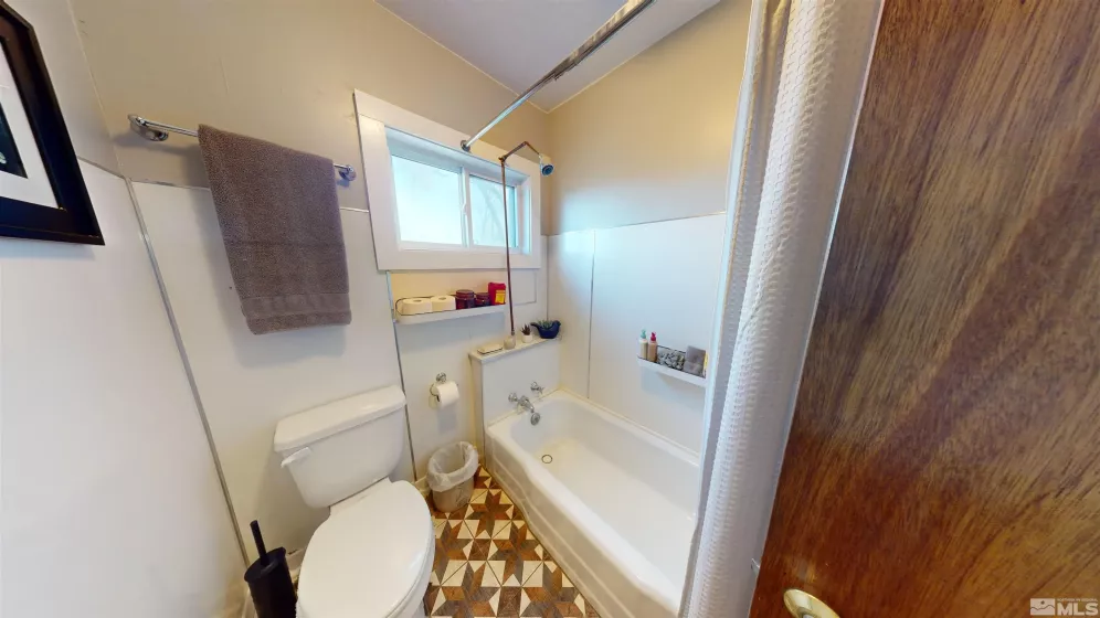 60 Stateline, Mc Dermitt, Nevada 89421, 3 Bedrooms Bedrooms, ,3 BathroomsBathrooms,Residential,Residential,Stateline,230013505