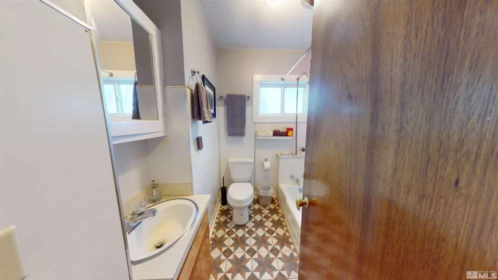 60 Stateline, Mc Dermitt, Nevada 89421, 3 Bedrooms Bedrooms, ,3 BathroomsBathrooms,Residential,Residential,Stateline,230013505