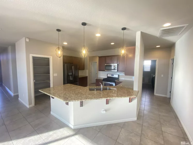 756 Iron Stirrup, Sparks, Nevada 89436, 3 Bedrooms Bedrooms, ,3 BathroomsBathrooms,Residential,Residential,Iron Stirrup,250004097