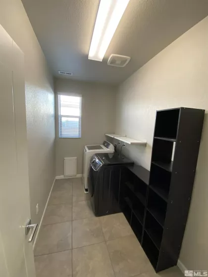 756 Iron Stirrup, Sparks, Nevada 89436, 3 Bedrooms Bedrooms, ,3 BathroomsBathrooms,Residential,Residential,Iron Stirrup,250004097