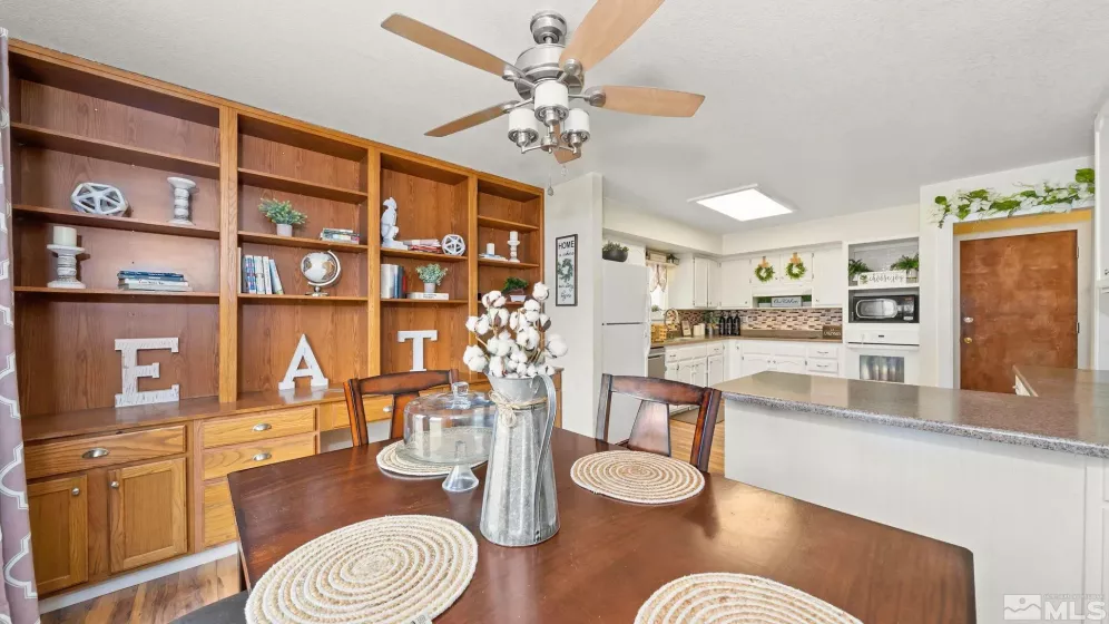 411 Heron, Fallon, Nevada 89406, 3 Bedrooms Bedrooms, ,2 BathroomsBathrooms,Residential,Residential,Heron,250004068