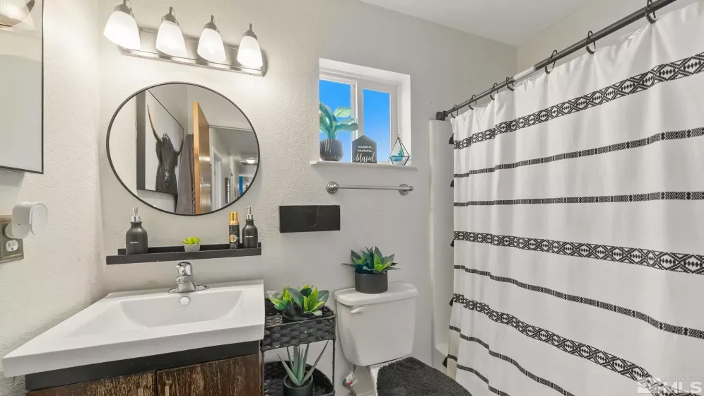 411 Heron, Fallon, Nevada 89406, 3 Bedrooms Bedrooms, ,2 BathroomsBathrooms,Residential,Residential,Heron,250004068