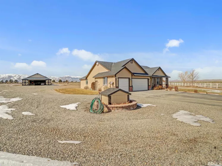 310 Eagle, Smith, Nevada 89430, 4 Bedrooms Bedrooms, ,3 BathroomsBathrooms,Residential,Residential,Eagle,240002305