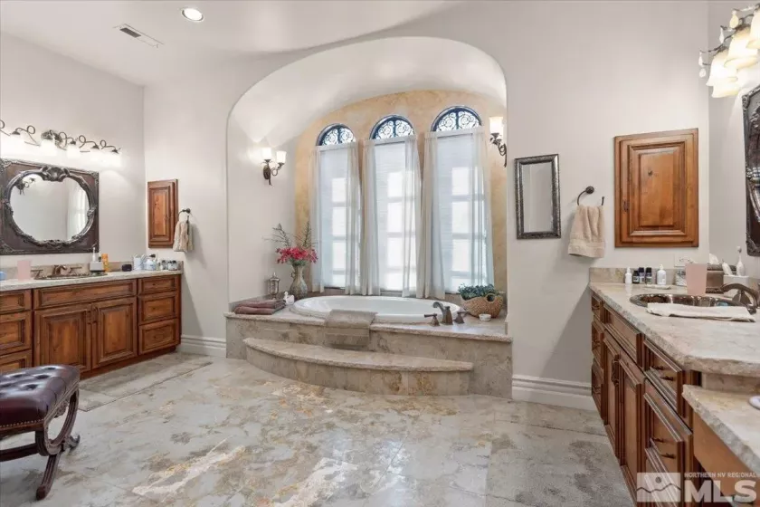 1555 Boulder Field, Reno, Nevada 89511, 4 Bedrooms Bedrooms, ,5 BathroomsBathrooms,Residential,Residential,Boulder Field,240010765