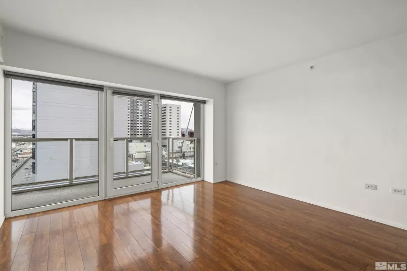 255 Sierra, Reno, Nevada 89501, 1 Bedroom Bedrooms, ,1 BathroomBathrooms,Residential,Residential,Sierra,250004254