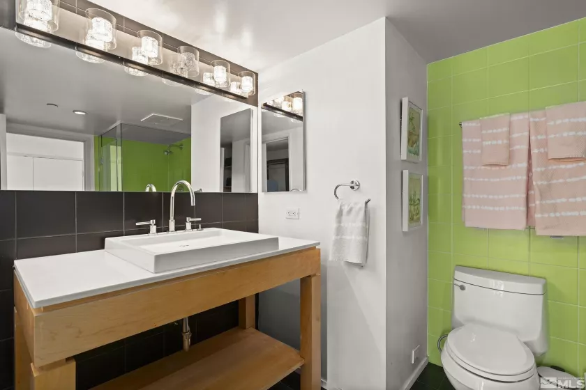 255 Sierra, Reno, Nevada 89501, 1 Bedroom Bedrooms, ,1 BathroomBathrooms,Residential,Residential,Sierra,250004254