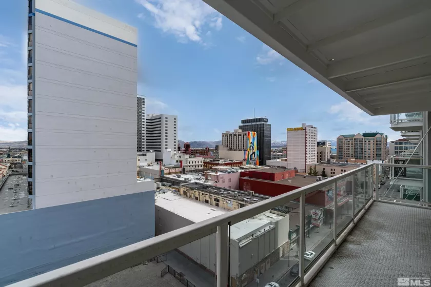 255 Sierra, Reno, Nevada 89501, 1 Bedroom Bedrooms, ,1 BathroomBathrooms,Residential,Residential,Sierra,250004254
