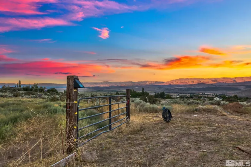 1980 Emigrant, Woodfords, California 96120, 2 Bedrooms Bedrooms, ,4 BathroomsBathrooms,Farm & Ranch,Residential,Emigrant,250000401