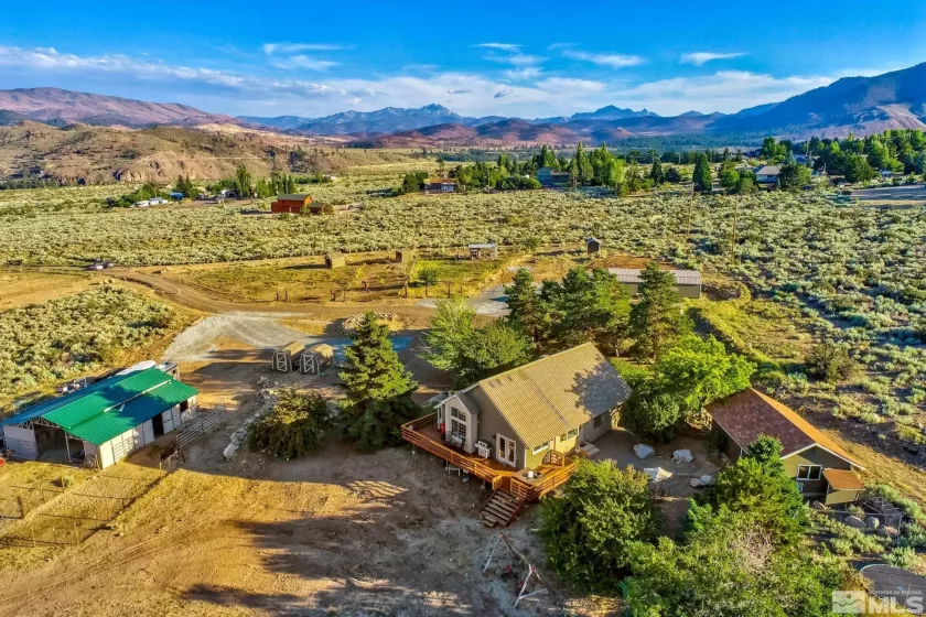 1980 Emigrant, Woodfords, California 96120, 2 Bedrooms Bedrooms, ,4 BathroomsBathrooms,Farm & Ranch,Residential,Emigrant,250000401
