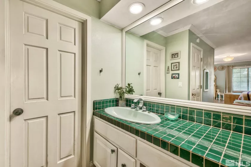 1980 Emigrant, Woodfords, California 96120, 2 Bedrooms Bedrooms, ,4 BathroomsBathrooms,Farm & Ranch,Residential,Emigrant,250000401