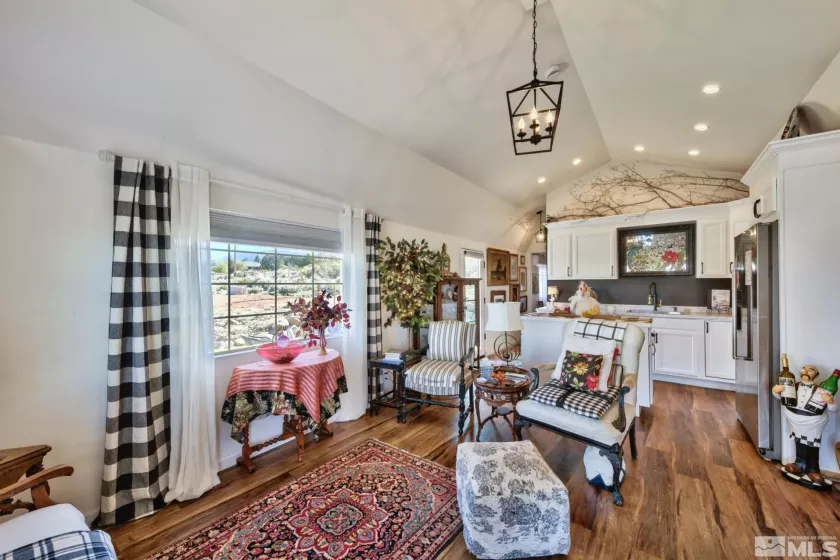 1980 Emigrant, Woodfords, California 96120, 2 Bedrooms Bedrooms, ,4 BathroomsBathrooms,Farm & Ranch,Residential,Emigrant,250000401