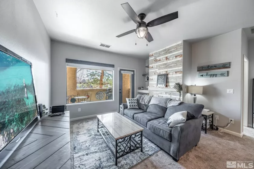 900 Meadows, Reno, Nevada 89521, 2 Bedrooms Bedrooms, ,2 BathroomsBathrooms,Residential,Residential,Meadows,250002595