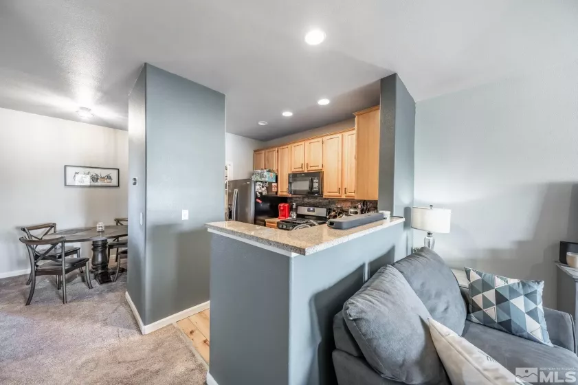 900 Meadows, Reno, Nevada 89521, 2 Bedrooms Bedrooms, ,2 BathroomsBathrooms,Residential,Residential,Meadows,250002595